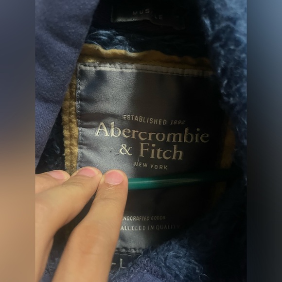 Abercrombie and Fitch Pullover Hoodie - Picture 5 of 7